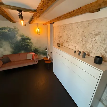 Z A B R S A I N T Z Dusza Xviii *