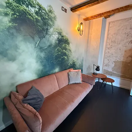 Z A B R S A I N T Z Dusza Xviii Apartman