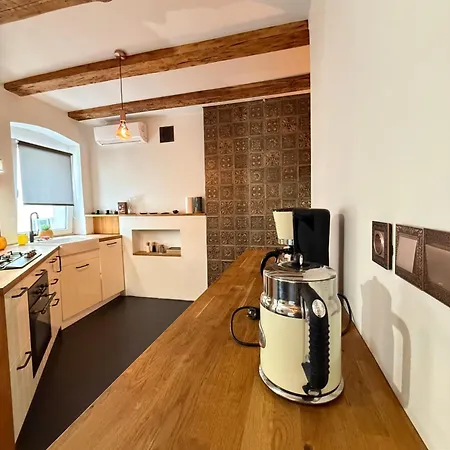 Z A B R S A I N T Z Dusza Xviii Apartment *