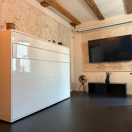 Z A B R S A I N T Z Dusza Xviii Apartment Kattowitz