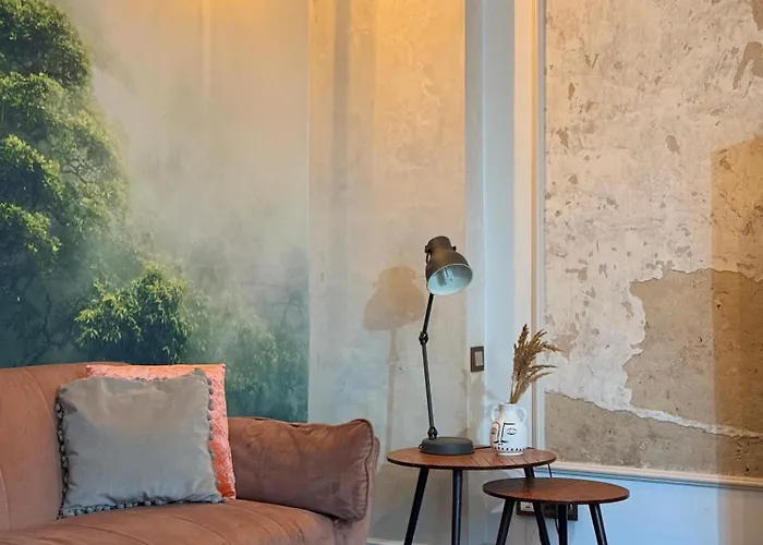 Z A B R S A I N T Z Duszą Xviii Apartament Katowice
